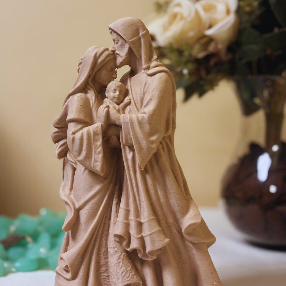 Sagrada Familia com Beijo de José - Escultura em PLA